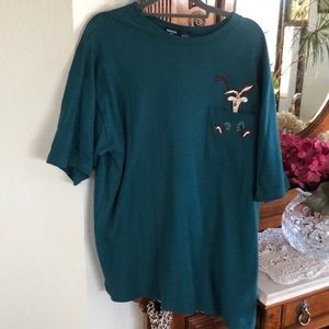 Warner Bros Looney Tunes adult T shirt.